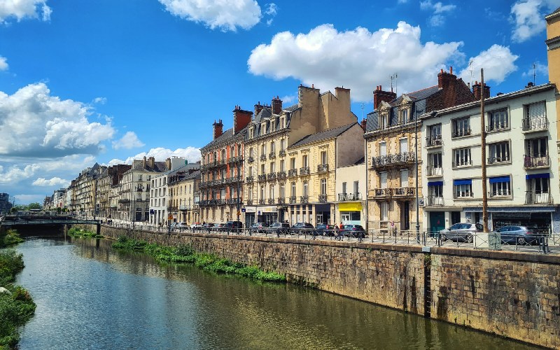 Rennes va déterrer une partie de la Vilaine pour lutter contre la chaleur - Batiweb