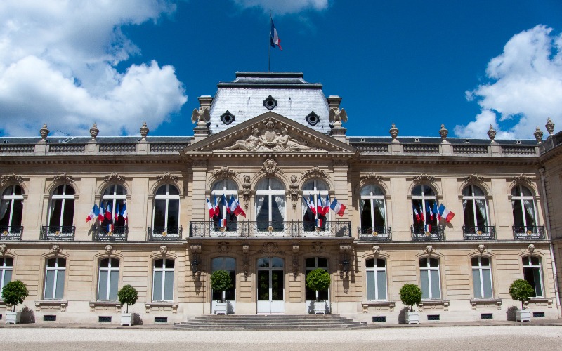 Rénovation de l’habitat : un nouveau service déployé dans les Yvelines - Batiweb