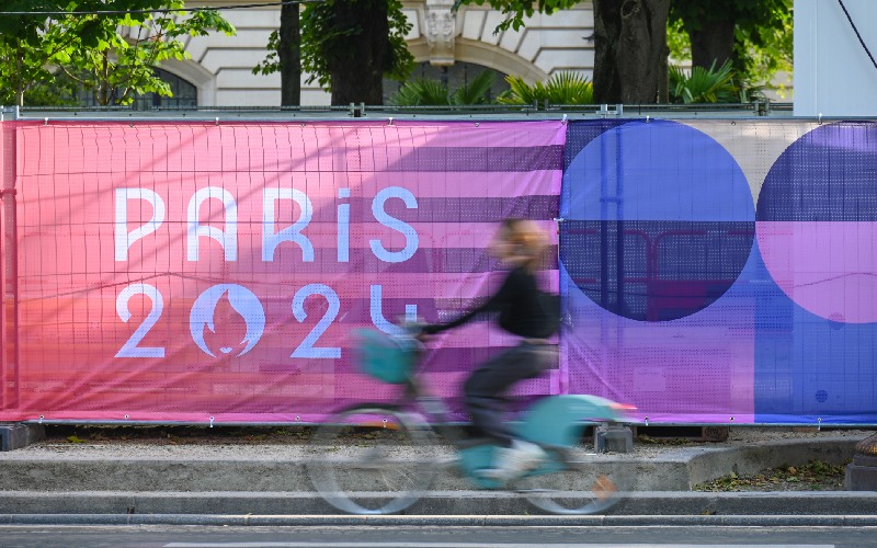 JO 2024 : huit prévenus pour travail dissimulé sur un chantier olympique - Batiweb