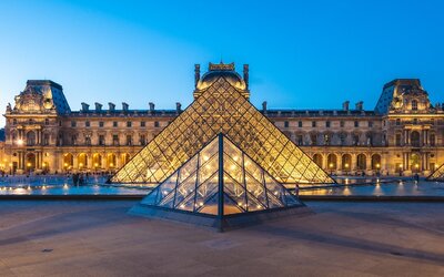 Rénovation du Louvre : le gouvernement lance...
