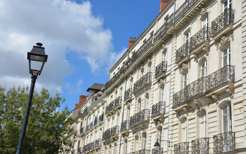 Immobilier ancien : les ventes ont repris dans toutes les régions au 1er semestre - Batiweb