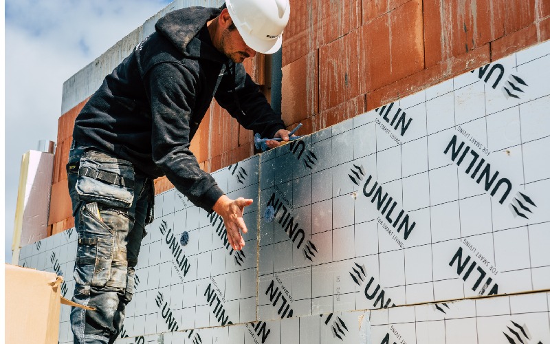 Unilin inaugure une usine de recyclage de plaques isolantes en PIR - Batiweb