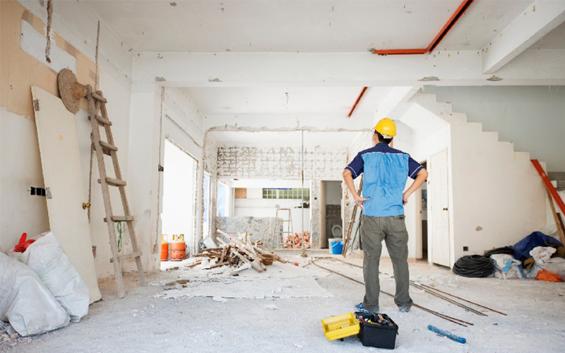 Quelles sont les obligations légales pour les entreprises de rénovation en 2025 ? - Batiweb