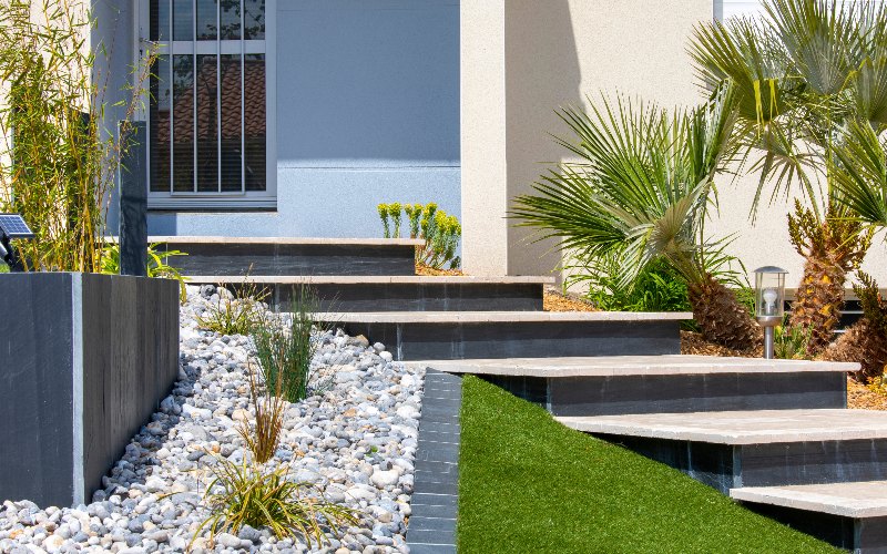 Aménager un espace extérieur : pergolas, terrasses et solutions durables - Batiweb