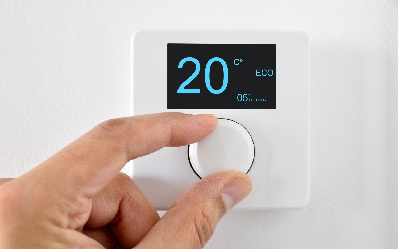Vers une démocratisation des thermostats connectés - Batiweb