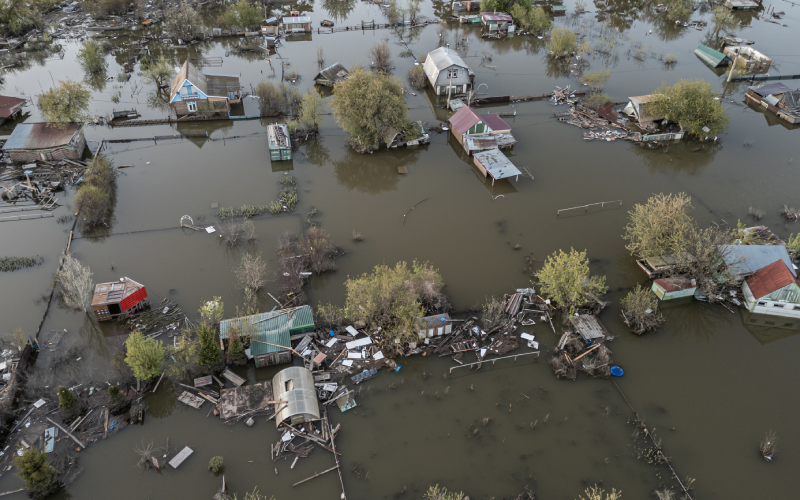 Climat : 18 sociétés signent la charte d’adaptation du secteur immobilier - Batiweb