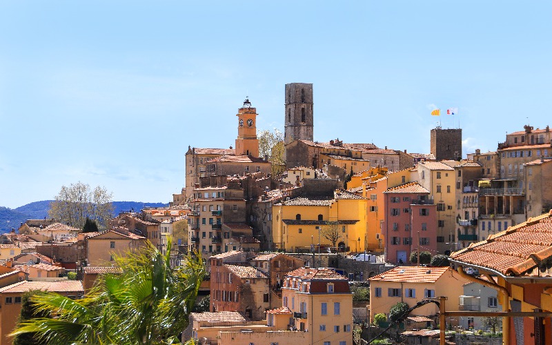 Grasse : le Conseil d’État invalide le permis du « palais Diter » - Batiweb