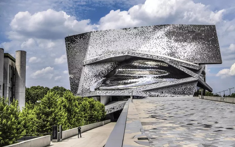 Jean Nouvel : l’architecte français de la lumière, des paradoxes et des signes - Batiweb