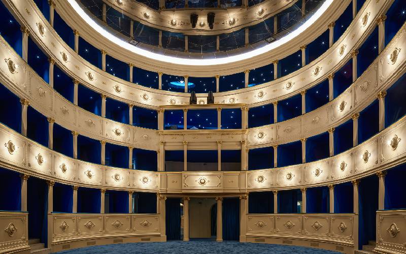À Florence, la réhabilitation sensible du Théâtre National - Batiweb