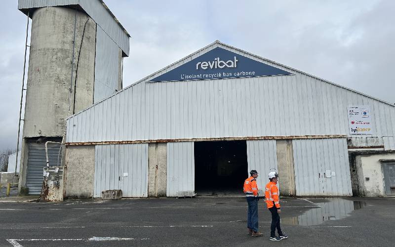 Revibat, pionnier de l'isolant 100% recyclé, veut accélérer son développement - Batiweb