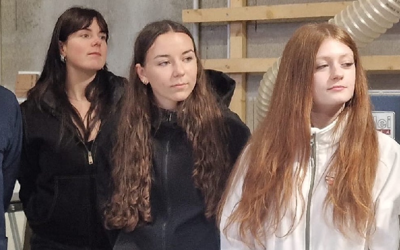 En Bretagne, trois apprenties du bâtiment témoignent ! - Batiweb