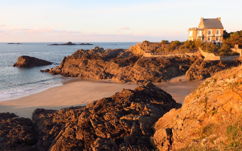 ©Adobe Stock - Batiweb