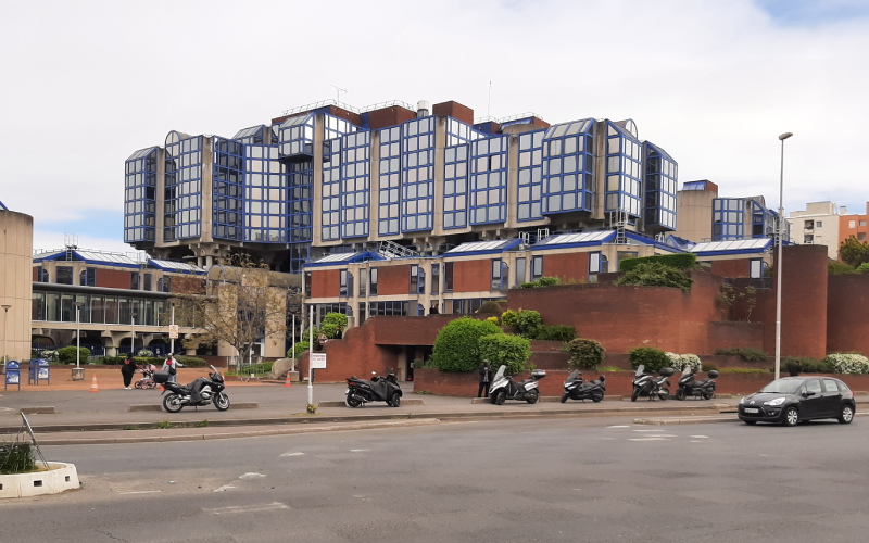 JO 2024 : GCC condamné pour « manque de vigilance » sur le travail dissimulé - Batiweb