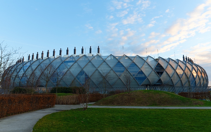 Du béton au cloud : comment les data centers se bâtissent en France - Batiweb