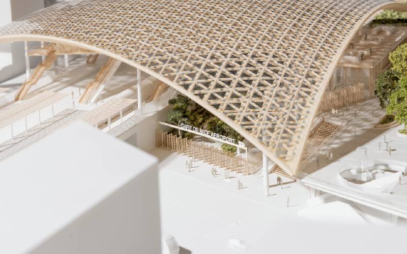 Maquette de la future gare bioclimatique de Nice Aéroport. La structure de la canopée de ce projet a été optimisée grâce au design paramétrique ». © AREP / Yann Audic - Batiweb