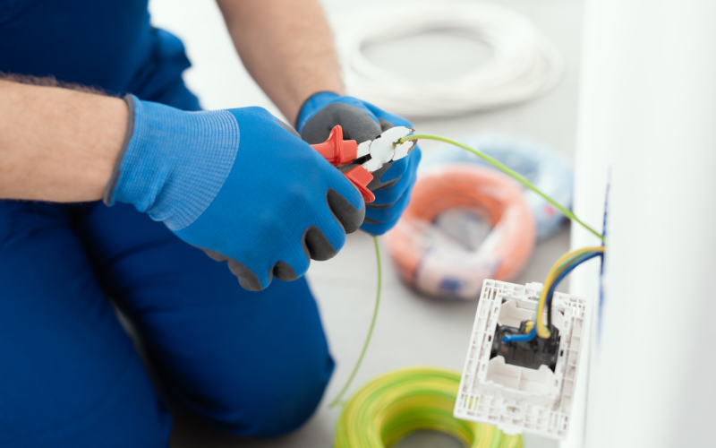 Travailler ou ne pas travailler le 1er mai ? L’avis des entreprises du BTP ! - Batiweb