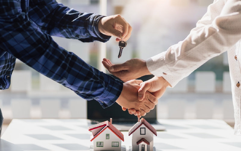Immobilier ancien : « le marché n'est pas bloqué, mais la reprise plafonne » - Batiweb