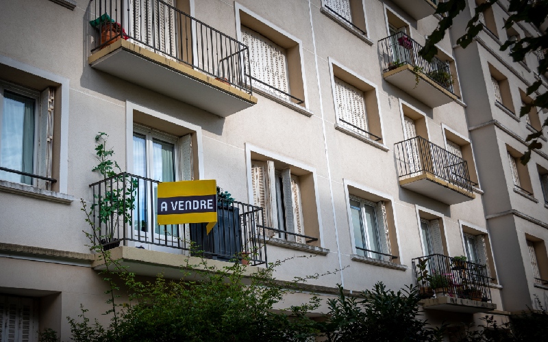 Immobilier ancien : les prix en légère baisse au T2 2026 - Batiweb
