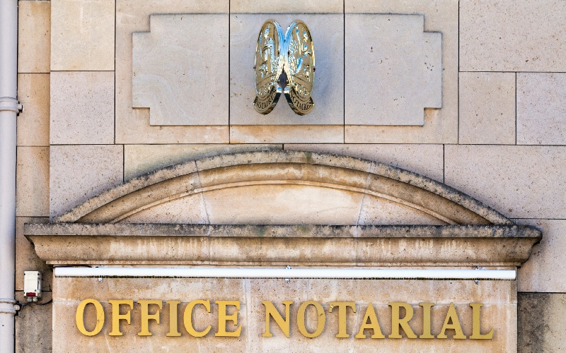 Donations : les notaires proposent de réduire certaines taxes de moitié - Batiweb