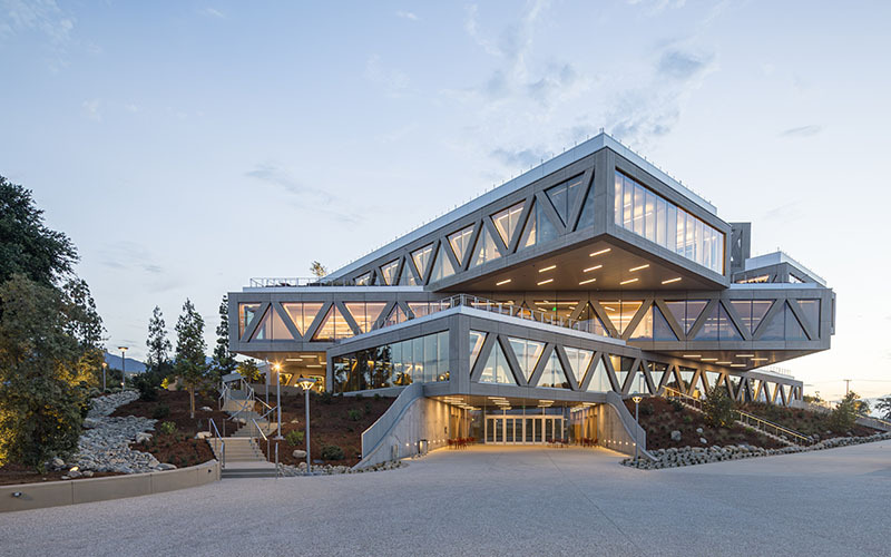BIG signe un centre scientifique audacieux en Californie - Batiweb