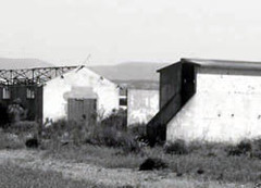 Du camp militaire au camp d’internement de Rivesaltes. - Batiweb