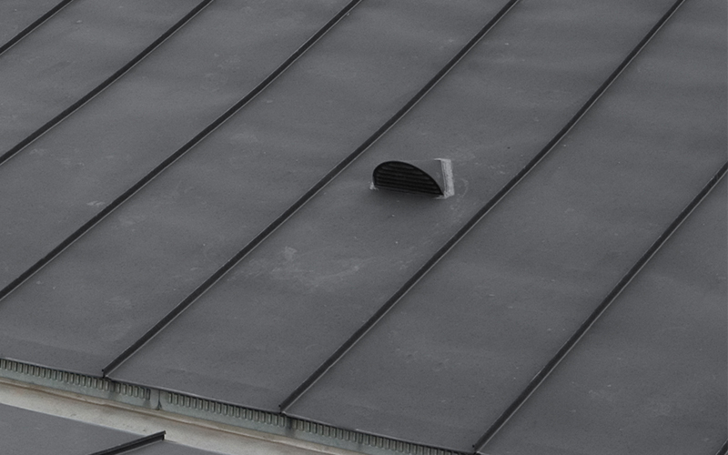 Chatières VMZINC, pour la ventilation de vos toitures - Batiweb