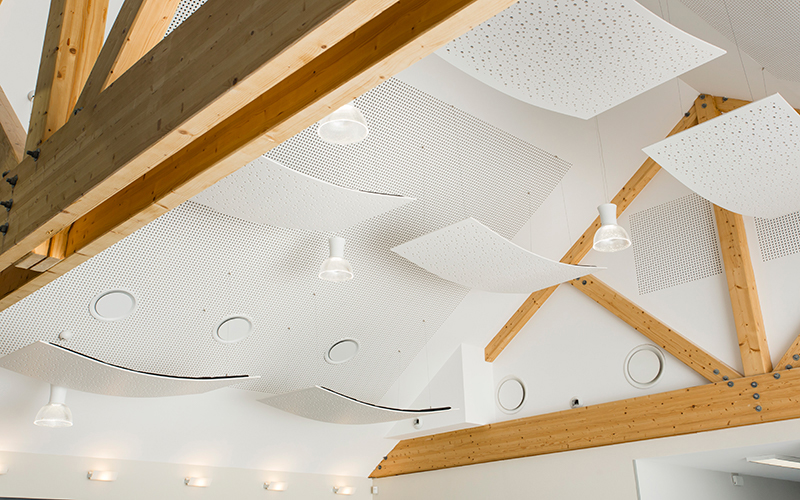 Panneau acoustique suspendu pour plafond forme triangulaire - design