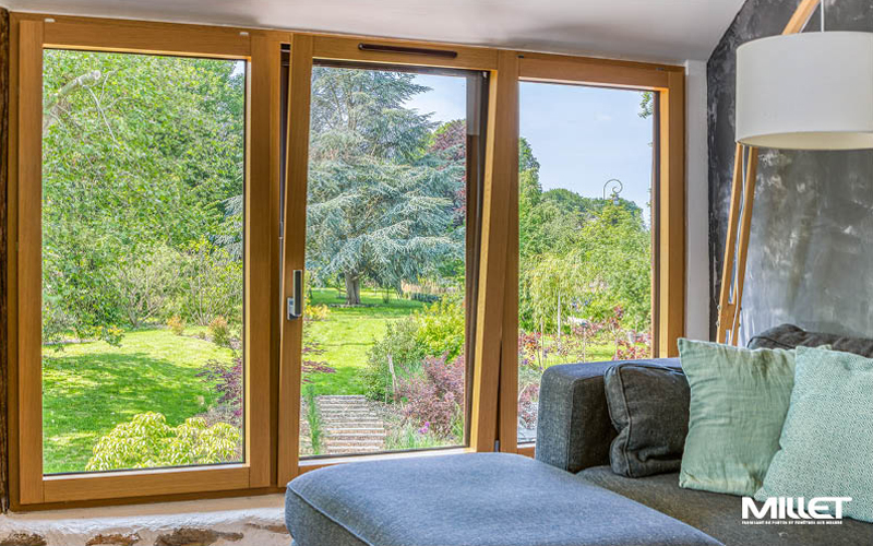 M3D bois, fenêtre et porte-fenêtre extérieur alu et intérieur bois - Batiweb