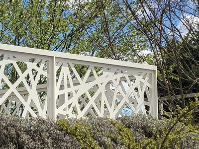 Garde-corps avec décor entre montants Lotentic®