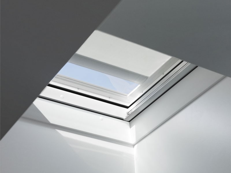 Store pare-soleil pour fenêtre de toits plats - Batiweb