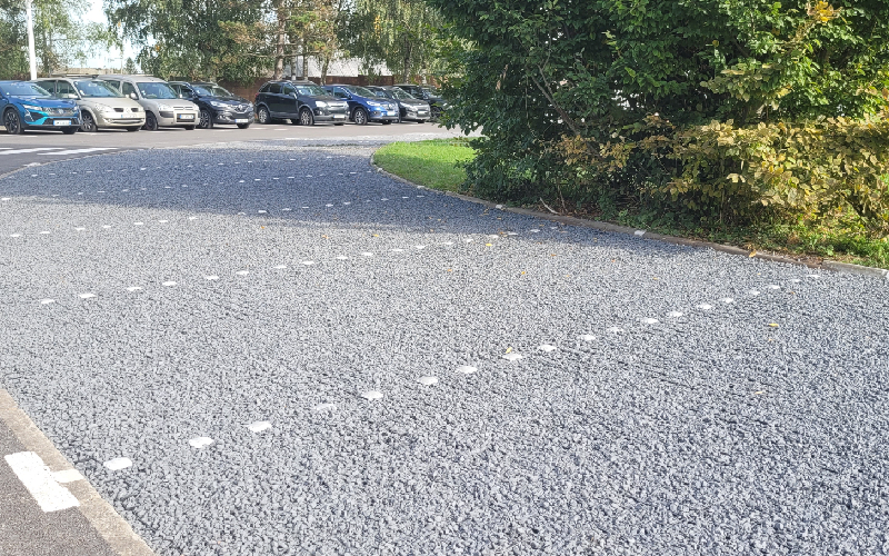 Dalle Alv olaire Nidagravel NG040 Pour Parking En Graviers