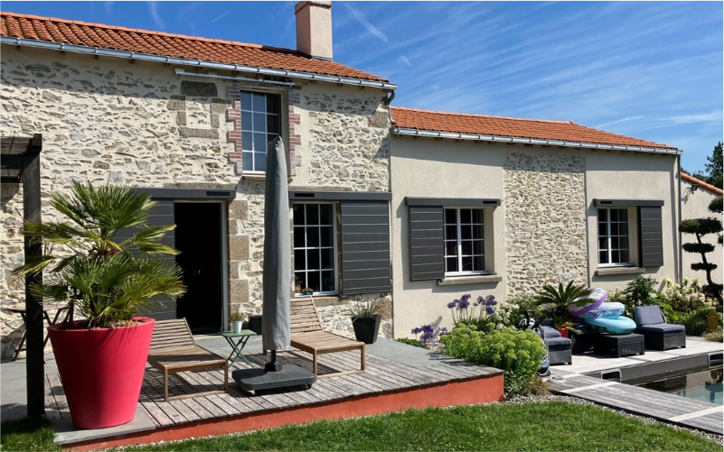 Volet coulissant solaire Mistral - Batiweb