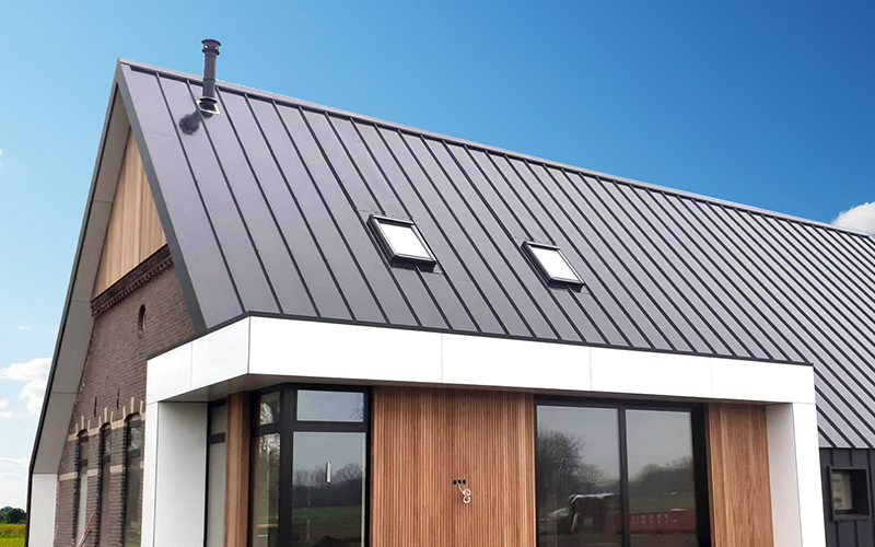 Panneau sandwich de toiture aspect joint debout : JI Vieo Roof 1050 - Batiweb