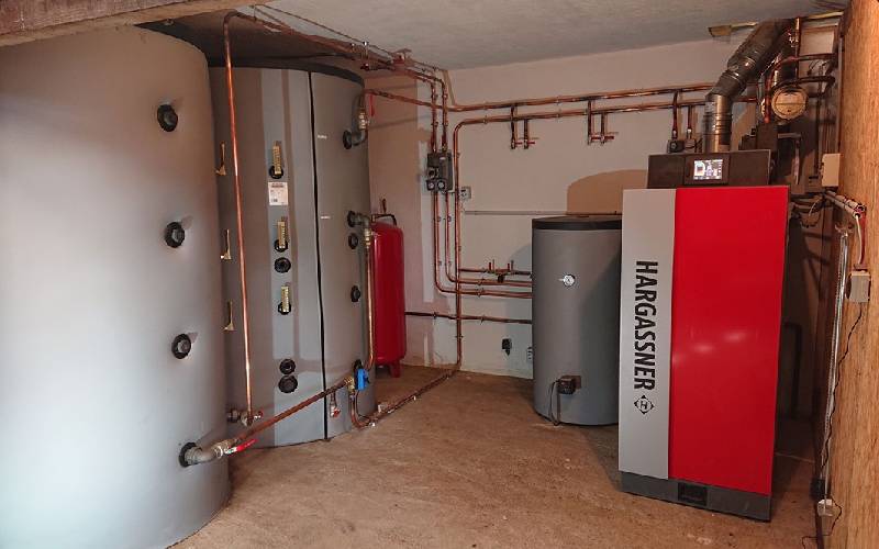 Neo-HV : une chaudière à bûches parmi les plus confortables du marché - Batiweb