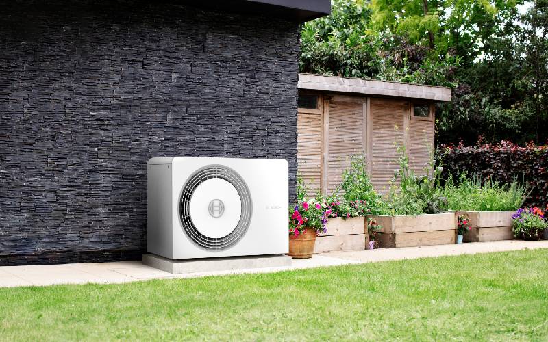 Compress 5800i AW : pompe à chaleur air/eau - réversible monobloc - Batiweb