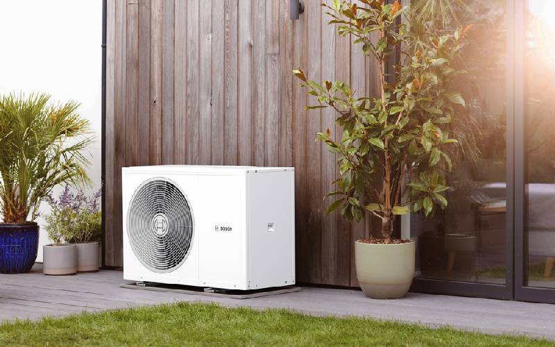 Compress 3800i AW : la pompe à chaleur air/eau idéale à la rénovation - Batiweb