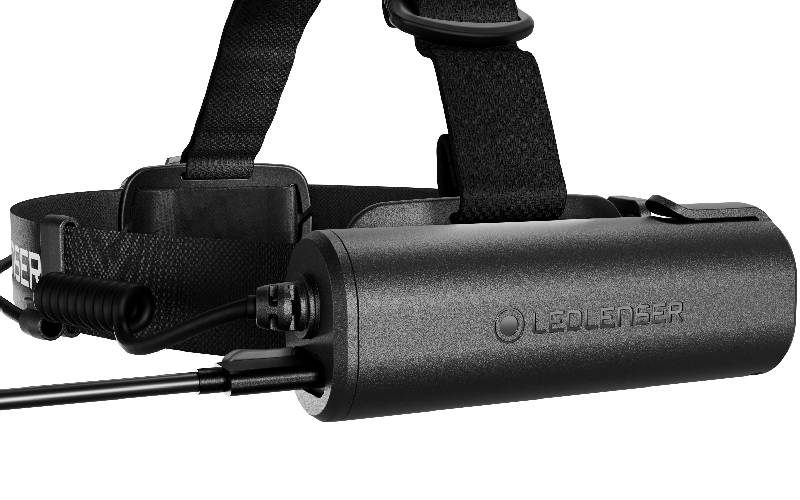 Lampe frontale LED rechargeable H7R : puissante, étanche et avec mise au point avancée - Batiweb
