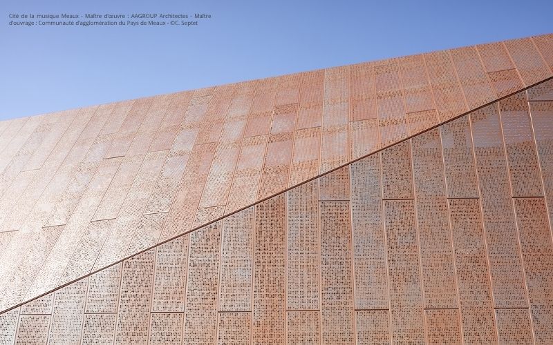 Façade en aluminium sur-mesure - Batiweb