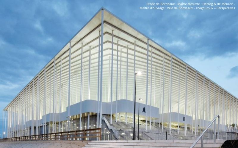 Façade en aluminium composite sur-mesure - Batiweb