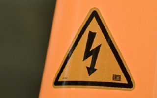 Habilitation électrique : avoir prise sur le risque - Batiweb