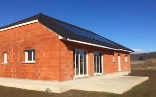 Une 1re maison individuelle labellisée E3-C1 avec la bgv'rt 1.2 de bio'bric Batiweb Une 1re maison individuelle labellisée E3-C1 avec la bgv'rt 1.2 de bio'bric Batiweb
