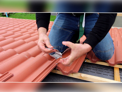 INNOFIX, la fixation pour tuiles béton à emboîtement Batiweb INNOFIX, la fixation pour tuiles béton à emboîtement Batiweb