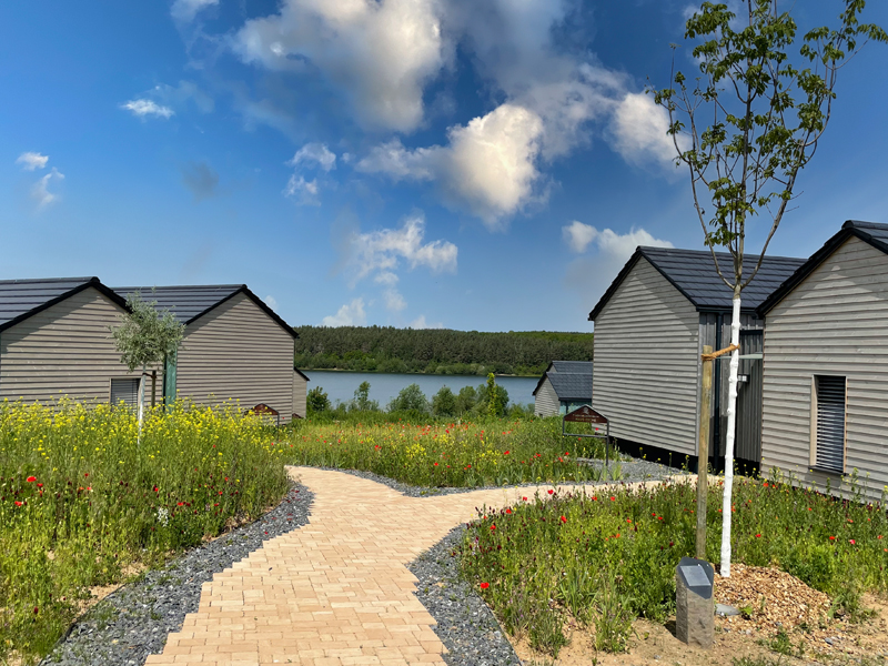 Projet de construction écologique : le village de vacances...