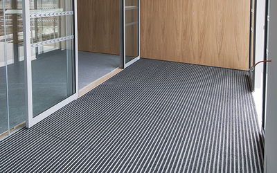 Tapis d'entrée techniques enroulables « ROMAT »