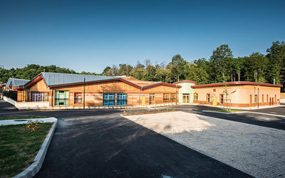 Les systèmes de plafond dans les établissements scolaires... Les systèmes de plafond dans les établissements scolaires...