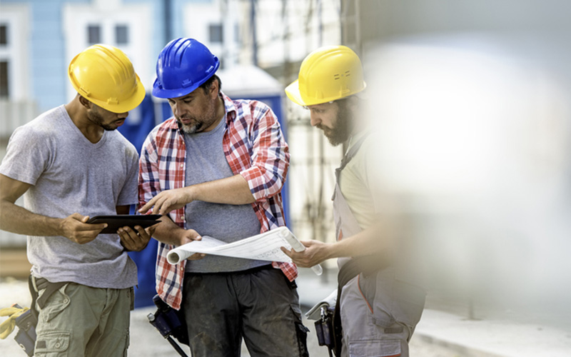 Chantiers sous pression : quand le numérique aligne coûts, délais et qualité - Batiweb