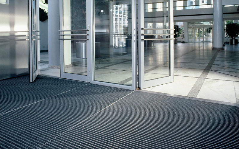 Tapis Aravis SLIM et ULTRA : la performance sans compromis - Batiweb