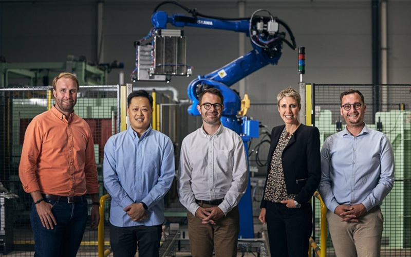 Fiboo inaugure le 1er site d’isolant en fibre de bambou - Batiweb