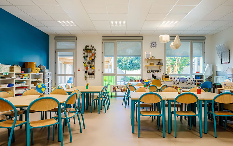 Fixvent : ventilation et protection solaire pour l’école Saint-Joseph - Batiweb