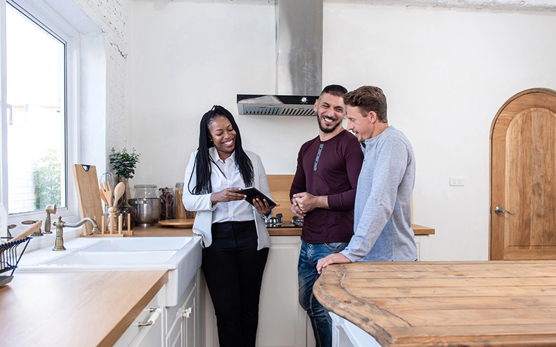 Comment le portage salarial des agents immobiliers répond aux défis économiques - Batiweb